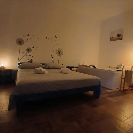 Hotel cápsula Controra - Matrimoniale Con Vasca Idromassaggio Norma